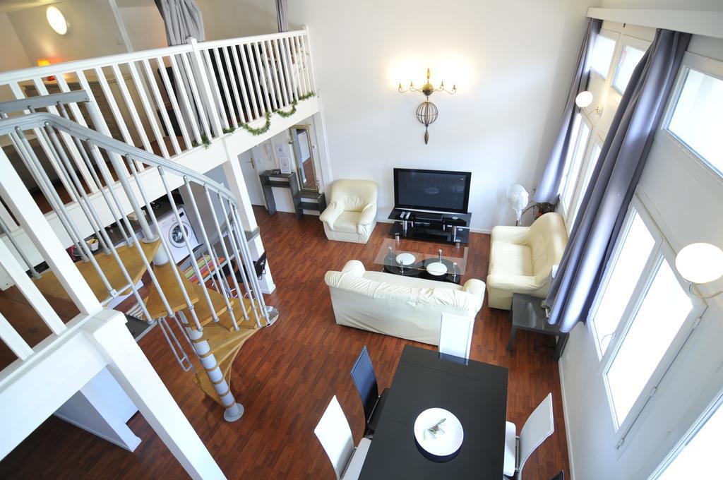 Creativ Apartment Saint-Cyr-lʼÉcole