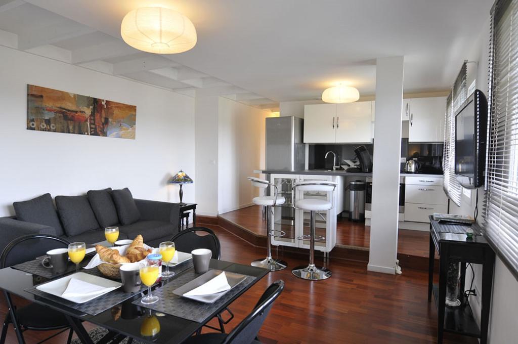 Creativ Apartment Saint-Cyr-lʼÉcole